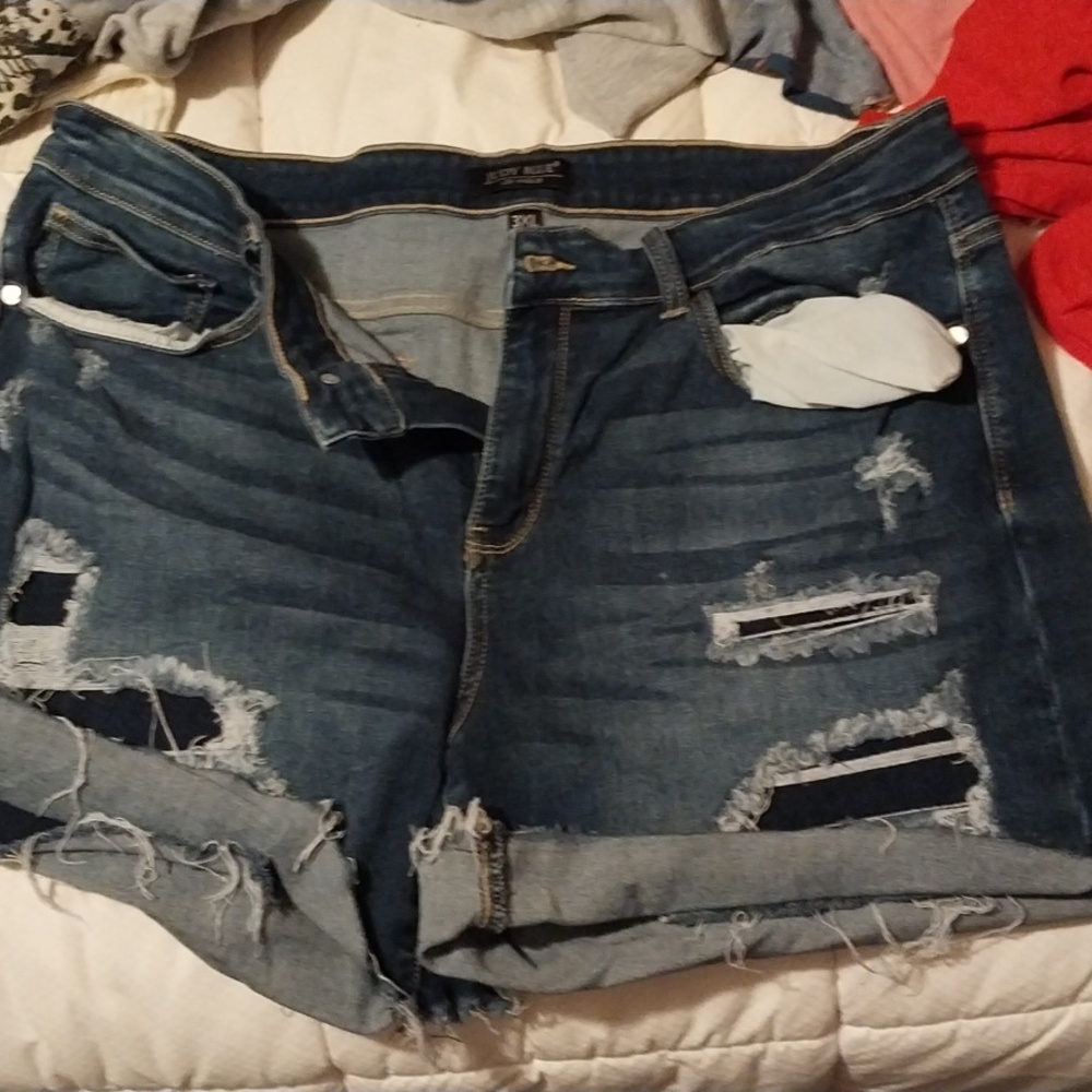 Judy blues shorts